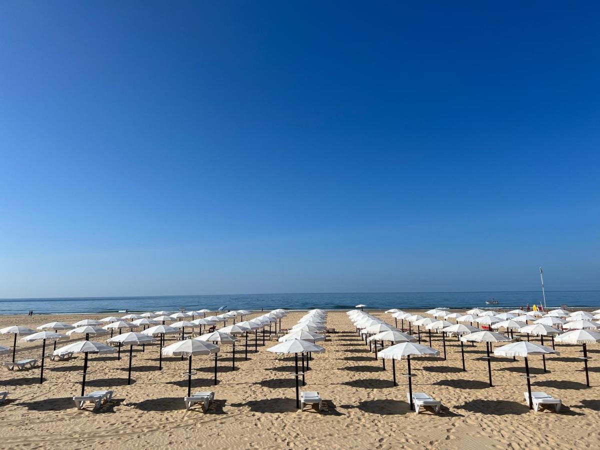 Pe No Mar - Monte Gordo Daire Dış mekan fotoğraf
